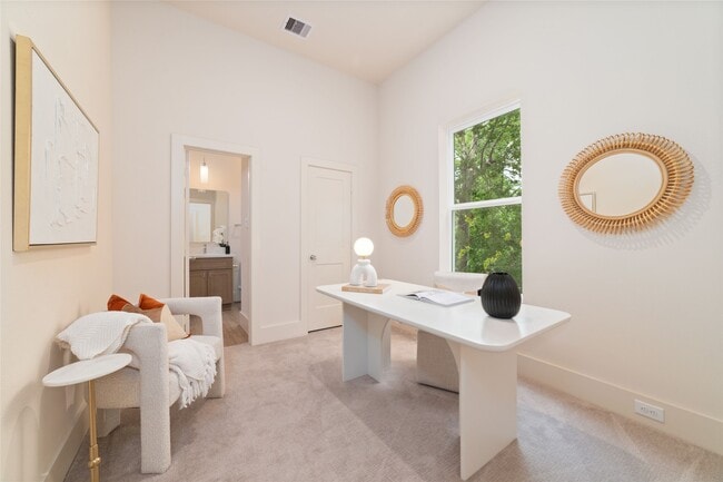 Building Photo - 859 Rachel St