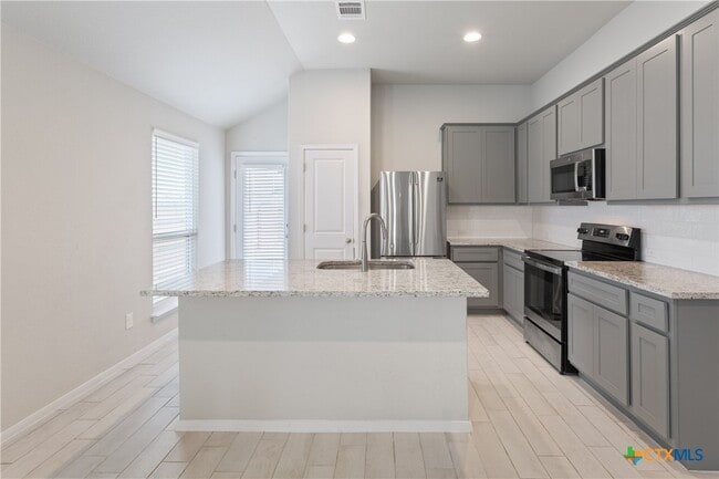 Photo - 335 Black Opal Dr
