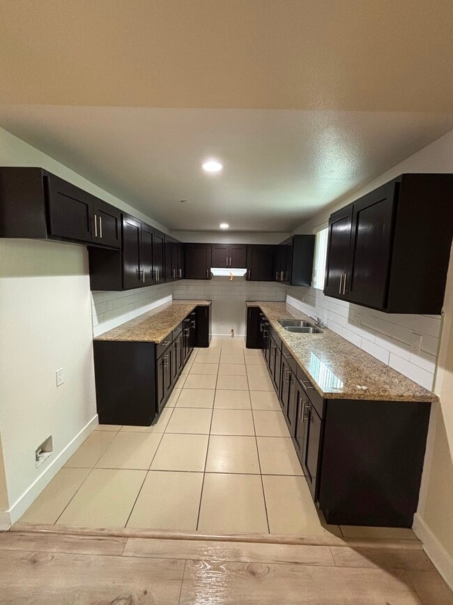 Photo - 3910 Halldale Ave