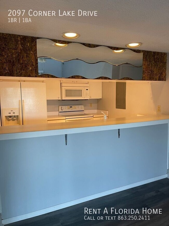 Photo - 2097 Corner Lake