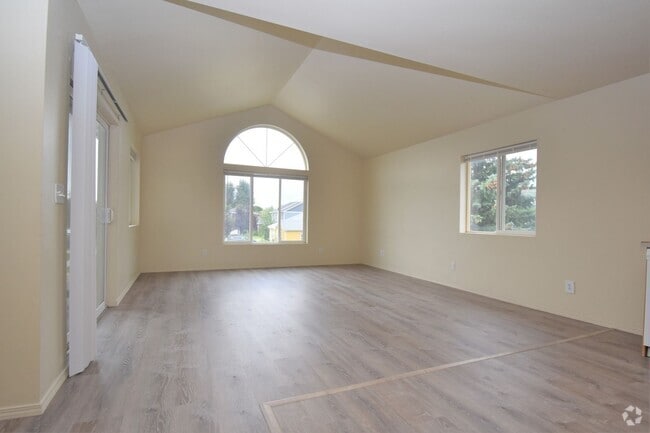 Building Photo - 509 Hunters Way Unit 509 Rental