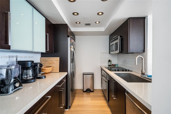 Photo - 1000 West Ave Unidad 1116