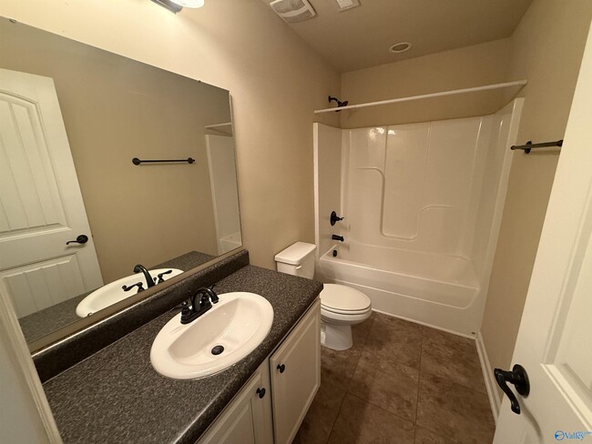 Photo - 824 Bell Factory Rd