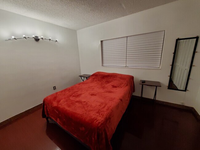 Photo - 2539 S Bayshore Dr Unit 214