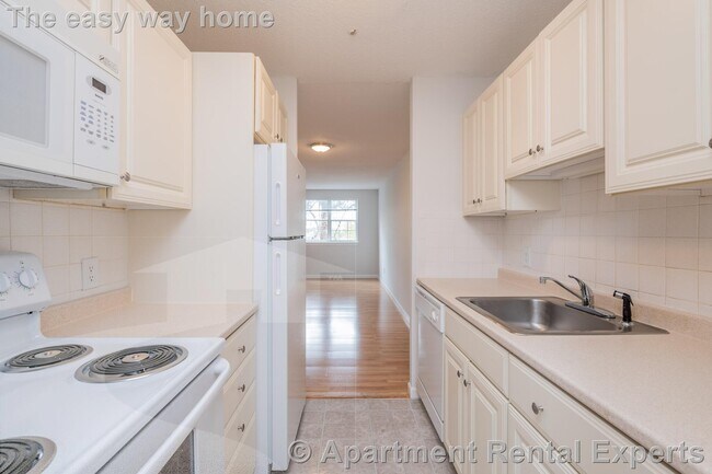 Photo - 162 Summer St Unit #26