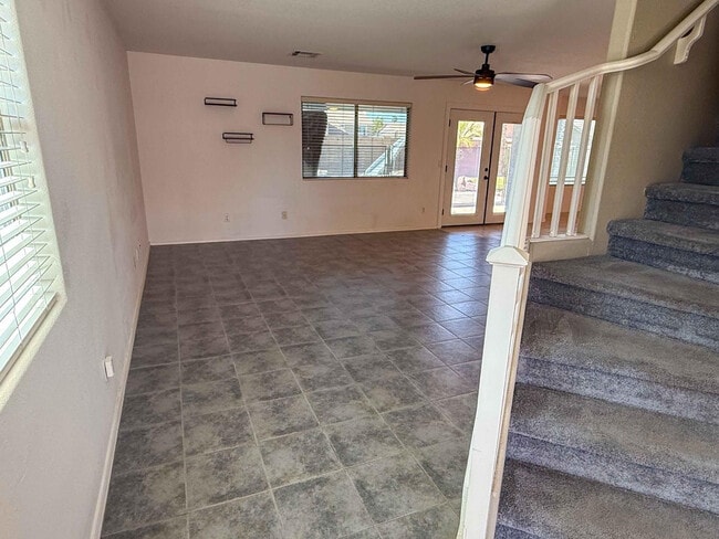 Photo - 3103 W Zachary Dr