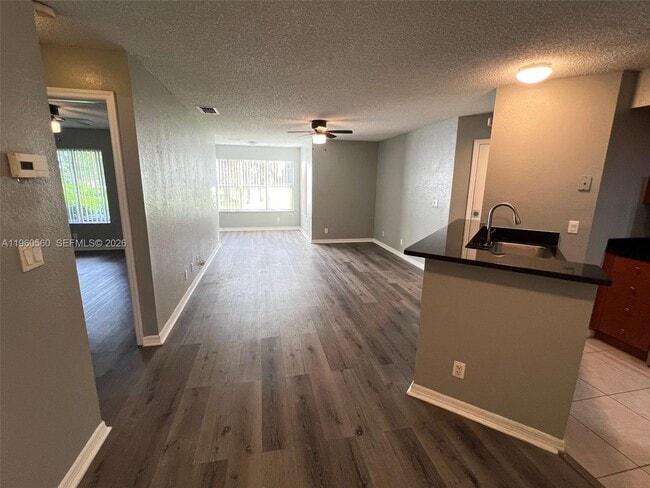 Photo - 3350 Pinewalk Dr N Unit 1414