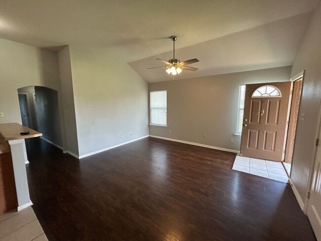 Building Photo - 100-102 Prosperity Trail Unit 100 Prosperity Trl Rental