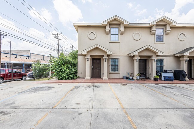 Photo - 1220 Rosario St Unidad 1 Rental