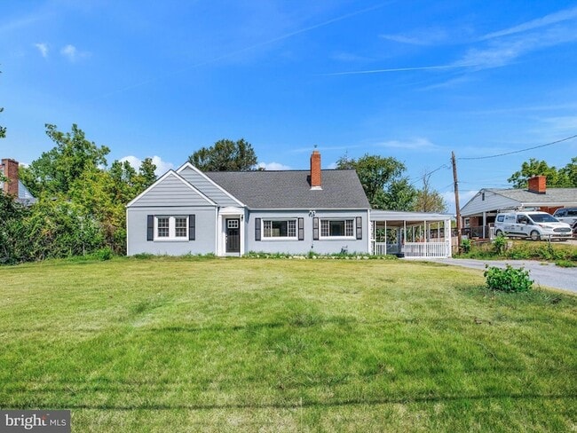 Building Photo - 4502 Elmwood Rd Rental