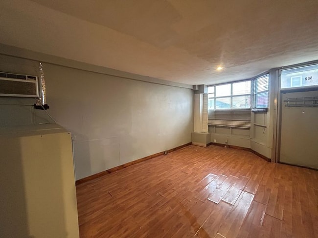 Photo - 600 East Ave Unit 2