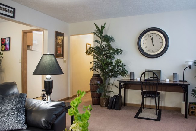 Photo - Livingston Park Apartments