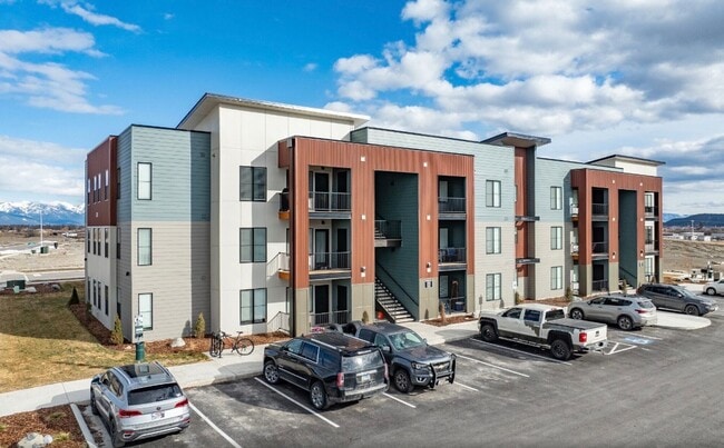 Building Photo - Jumbo 1 bed 1 bath Modern Apartment - 1017 sqft Unit 304