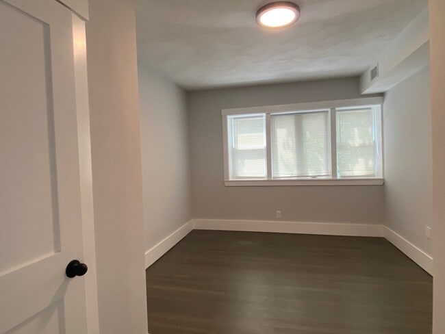 Photo - 116 Marginal St Unit 3##