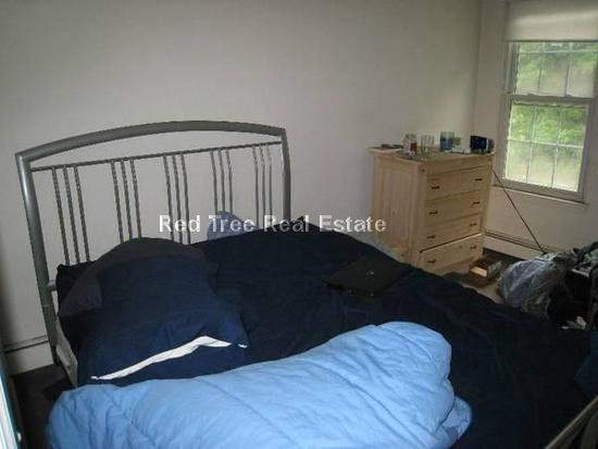 Photo - 160 N Beacon St Unidad 1A