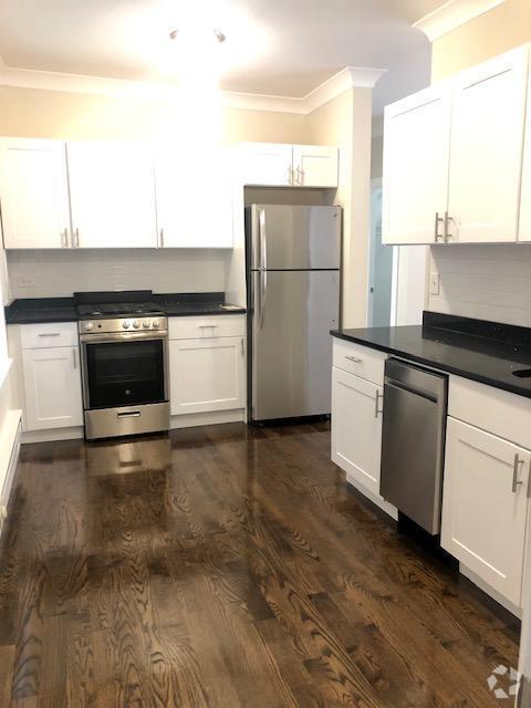 Building Photo - 0 bedroom in Chicago IL 60657 Rental