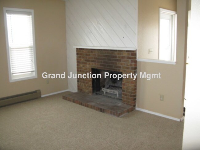 Photo - Great Townhome!