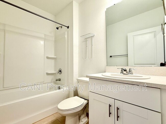 Photo - 646 Teviot Rd