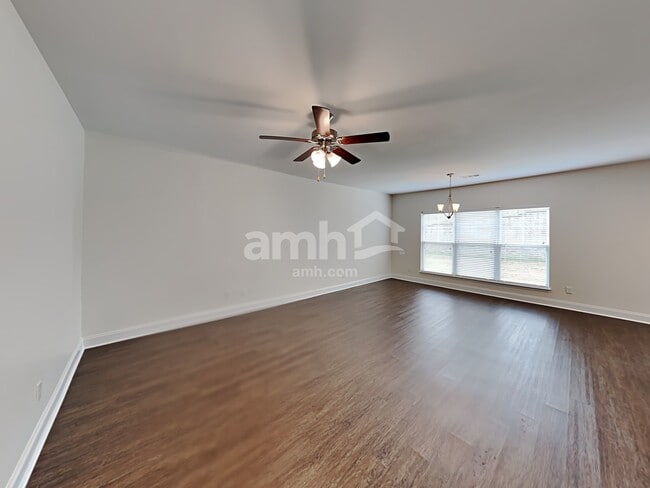 Photo - 5056 Mountain Springs Rd