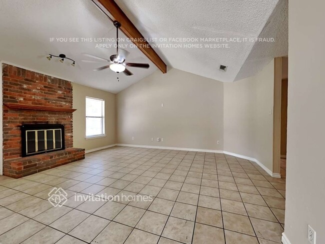 Photo - 2512 Bayberry Ln