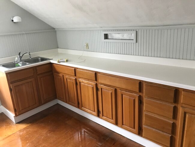 Photo - 37 Hudson St