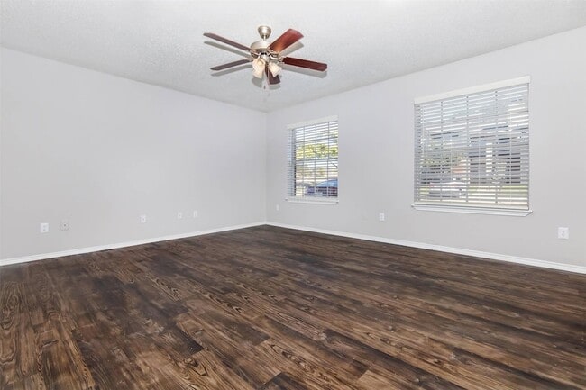Building Photo - 8301 Boat Club Rd Unit 228 Rental