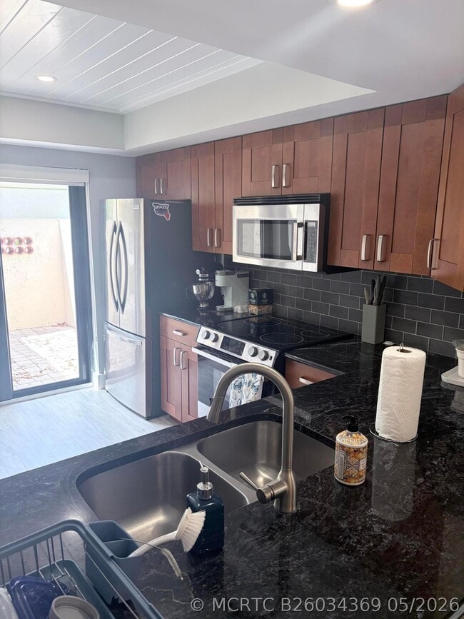 Photo - 3072 Inglewood Terrace