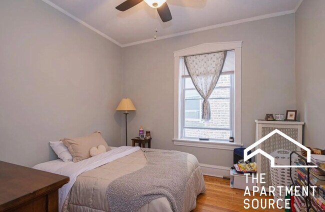 Photo - 6514 N Bosworth Ave Unit 2