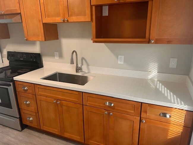 Photo - Newly updated 3 Bedroom, 2 Bath Unit Unidad 8604