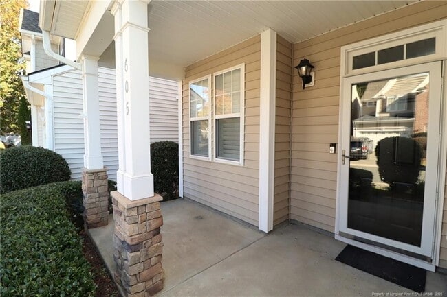 Photo - 605 Courthouse Dr