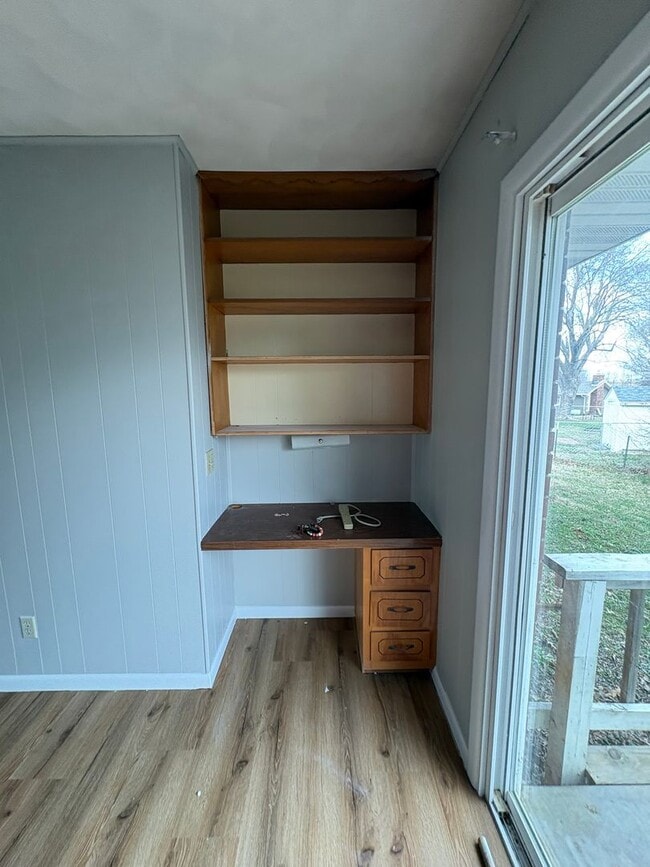 Photo - 1303 E Division St