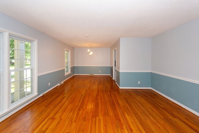 Photo - 3 Bedroom 2 Bath Home in Kings Grant - Summerville