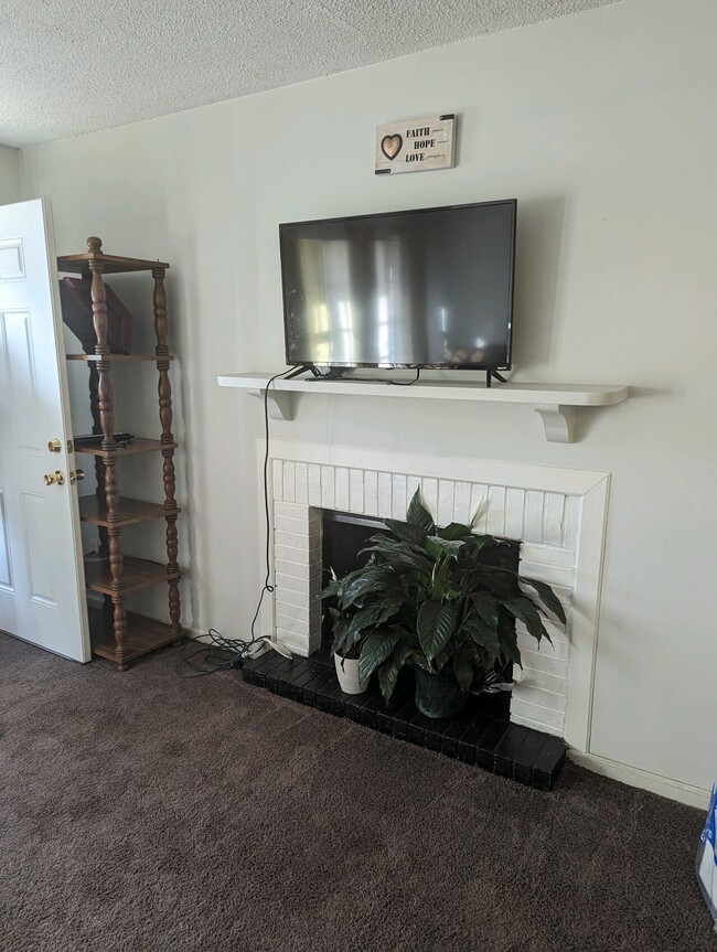 Photo - 1 Burgess Ct.