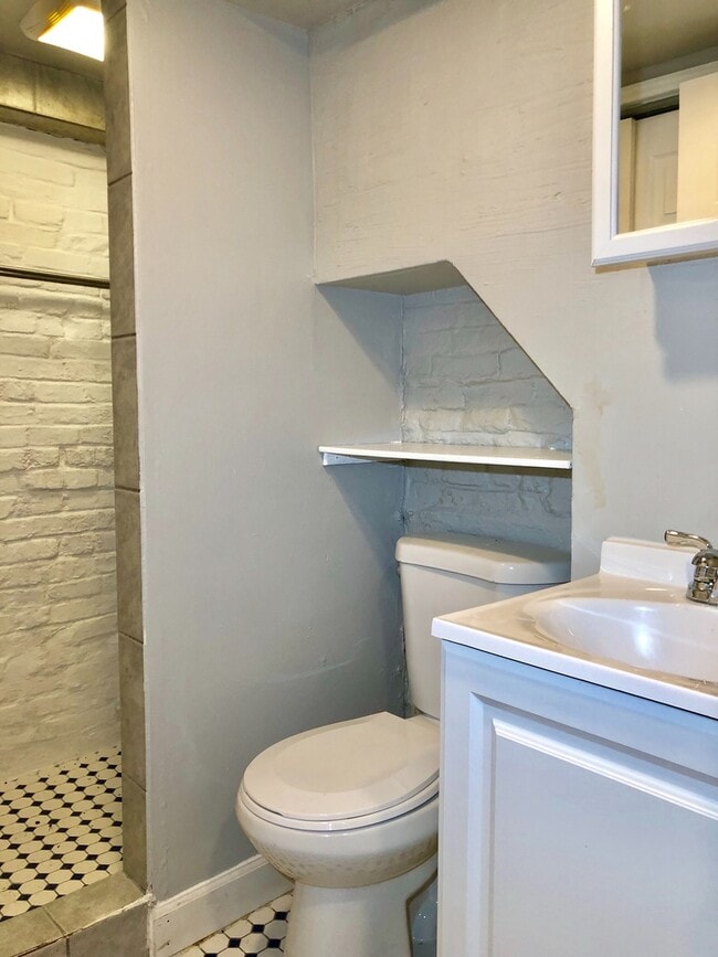 Photo - Unit for rent in Highlandtown Unit 2