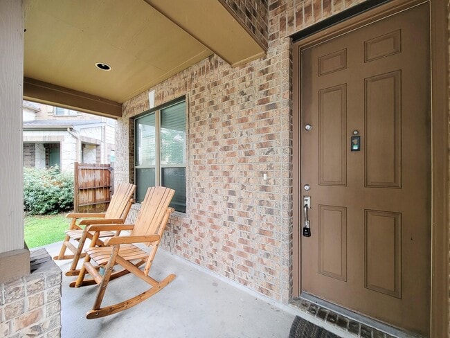 Photo - 5046 Longlane Dr
