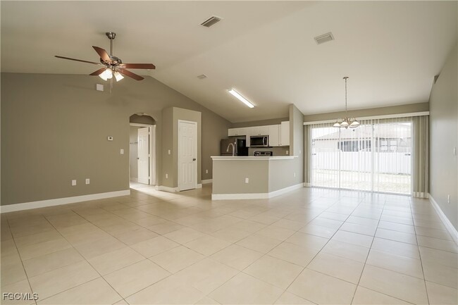 Photo - 2701 36th St SW