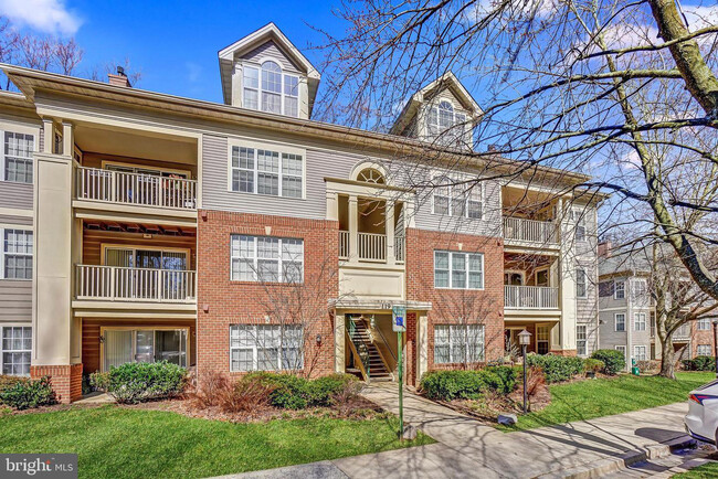 Photo - 119 Timberbrook Ln Townhome