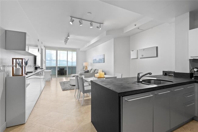 Photo - 18201 Collins Ave Unit 3702