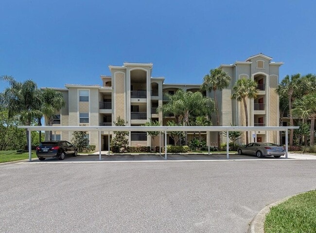 Building Photo - 7607 Grand Estuary Trail Unit 304 Rental