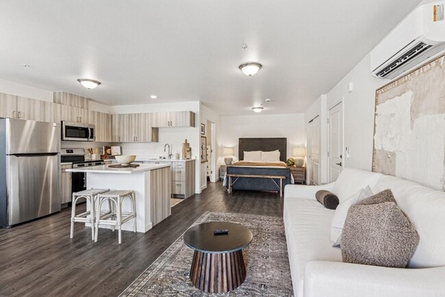 Living Room / Kitchen