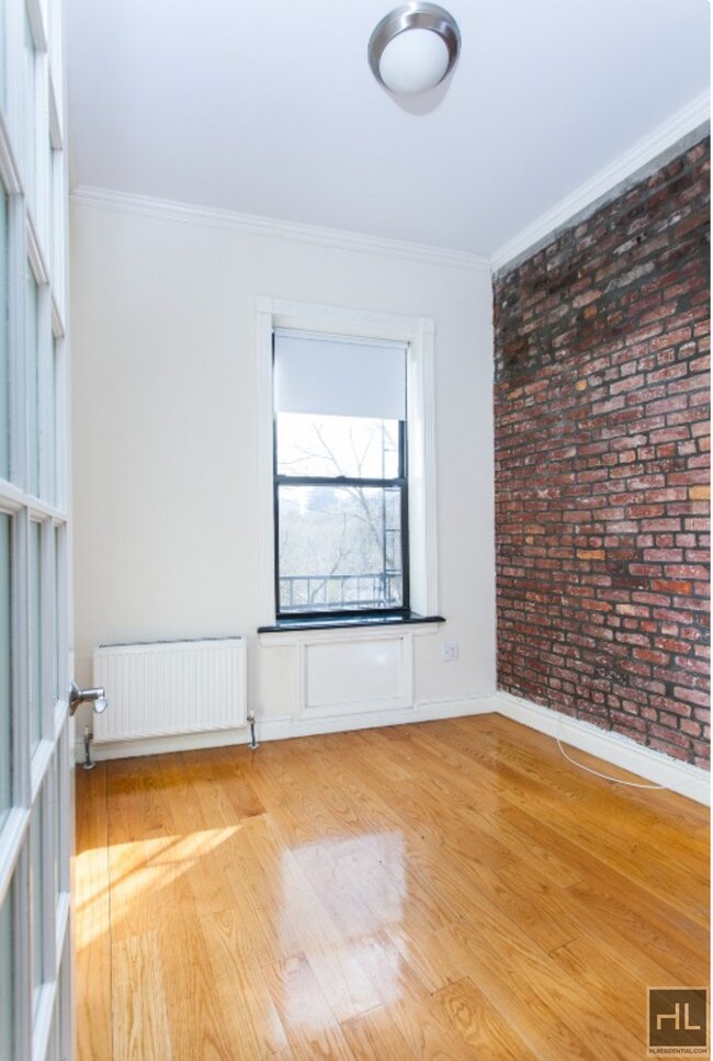 Photo - East 1st Street Unit 5F