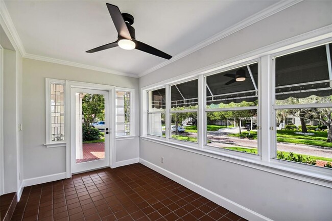 Photo - 2918 W Coachman Ave