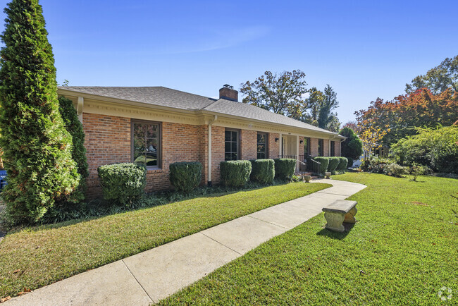 Building Photo - 2808 Glen Burnie Dr Rental