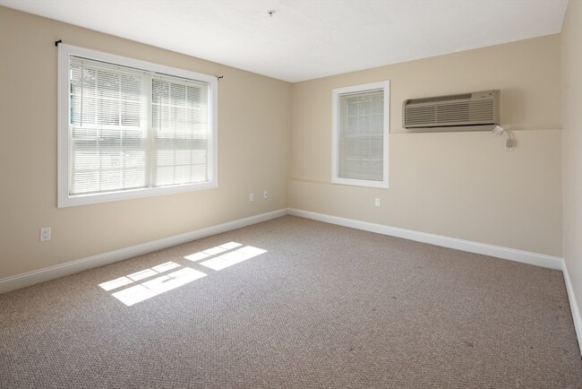 Photo - 424 Granite St Unit 2