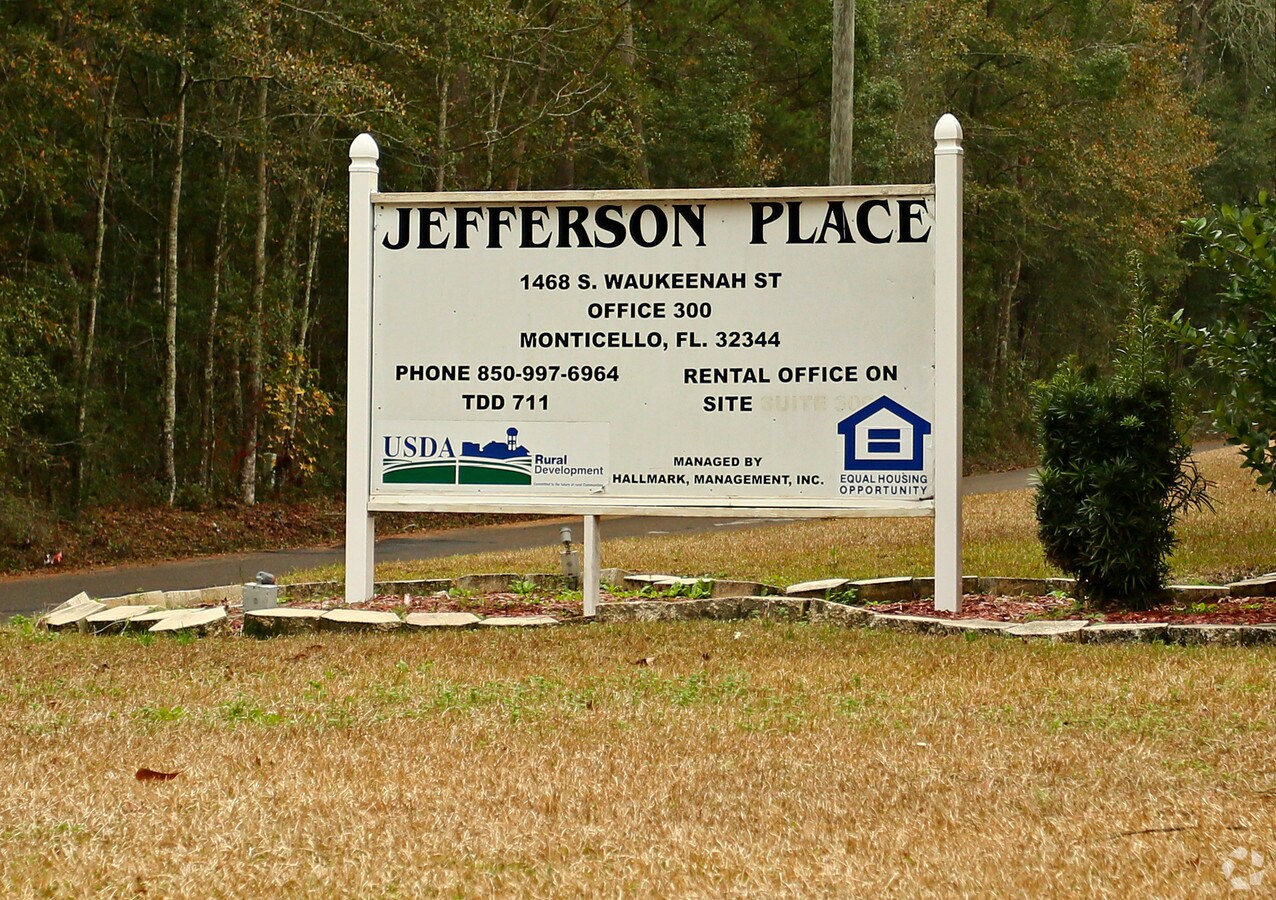 Jefferson Place Apartments - Jefferson Place Apartments