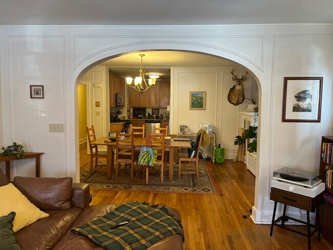 Photo - 1418 N Negley Ave Unit 1