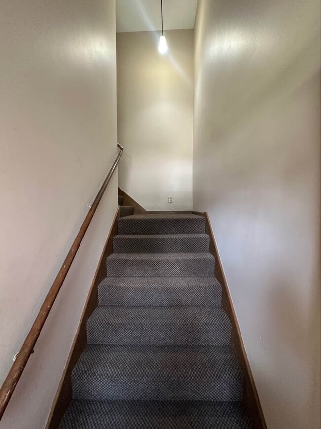 Photo - 1083 NW Greenwood St Unit 1083