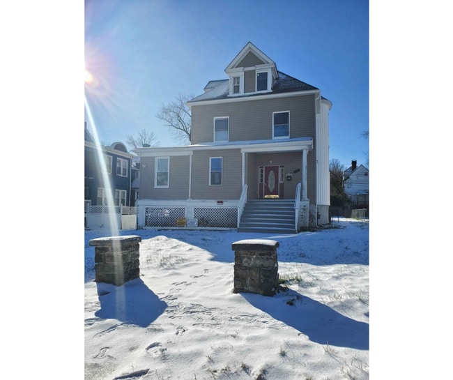 Building Photo - 3617 Springdale Ave Unit R