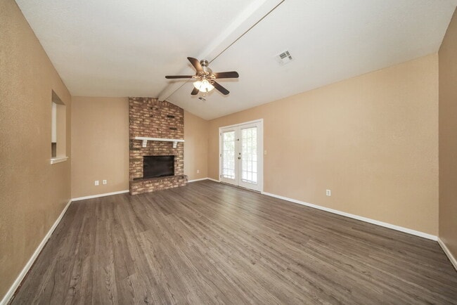 Photo - 9705 Oaktree Terrace