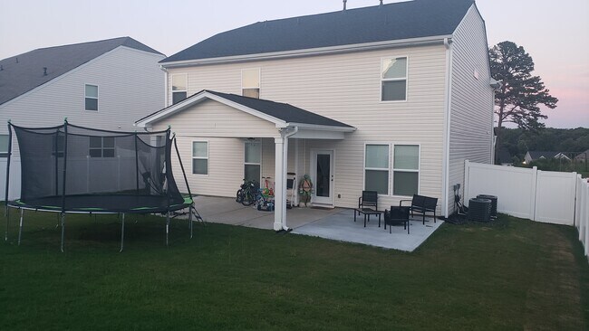 Photo - 413 Marietta Ln